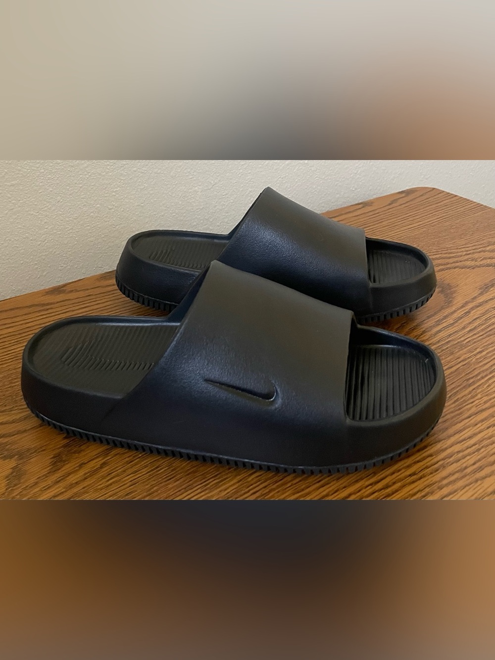 Nike Calm Slides